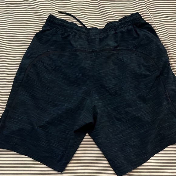 Lululemon Pack Breaker Shorts - Picture 2 of 3